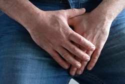 Водянистые высыпания на половых органах мужчины в паху на половом члене на яичках
